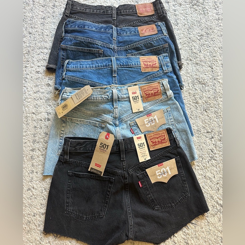 501 Levi’s shorts Bundle of 5 (size 28)